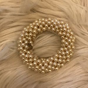 NWOT j. Crew pearl bracelet